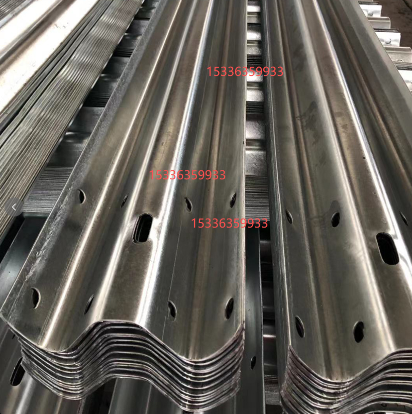 类乌齐县波形护栏波形护栏立柱 - 推荐